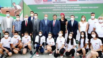 'Gençlerin Gelişimine Tenis ile Destek' Erasmus projesi tanıtıldı