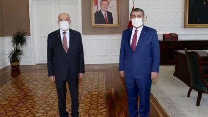 Bakan Koca, Saadet Partisi Genel Başkanı Karamollaoğlu ile bir araya geldi