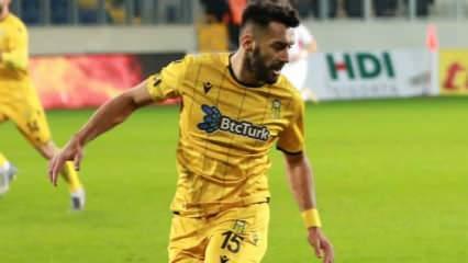 Malatyaspor'da Mustafa Akbaş’a 'takım bul' dendi