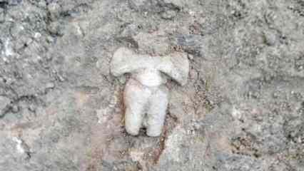 8 bin 200 yıllık mermer ana tanrıça heykelciği bulundu