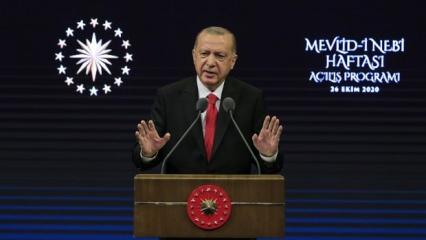 Erdoğan'dan  Fransız mallarına boykot çağrısı ve Merkel'e tepki!