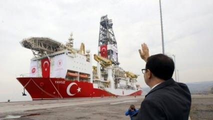Bakan Dönmez: Fatih, Türkali-1'de yeni sondajına başladı