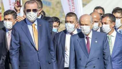 Başkan Erdoğan ve MHP lideri Bahçeli KKTC'de!