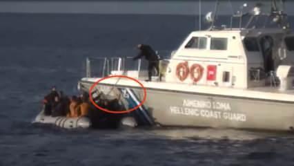 Yunan askerinin mülteci botunu batırmaya çalışması kamerada