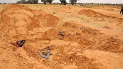Libya'nın Terhune kentinde toplu mezar bulundu