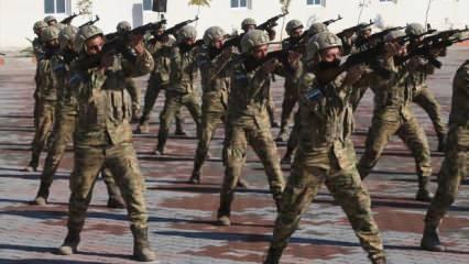 Suriye Milli Ordusu, ilk askeri kışlasını törenle açtı	