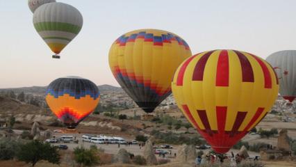 Kapadokya'da balonlara rüzgar engeli! Turlar iptal edildi