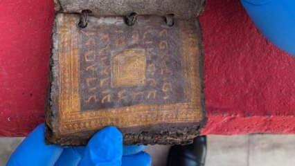 Muğla'da altın varaklı el yazması Tevrat ele geçirildi