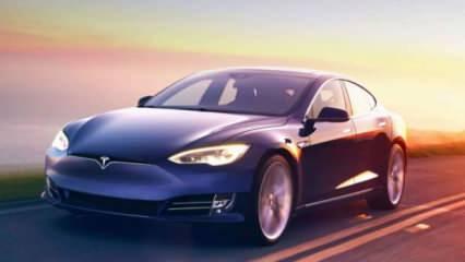 Tesla iki modelde üretimi durdurdu