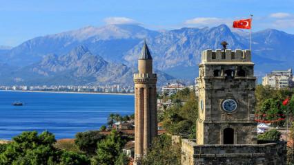 Antalya 2020'de 3,5 milyon turist ağırladı