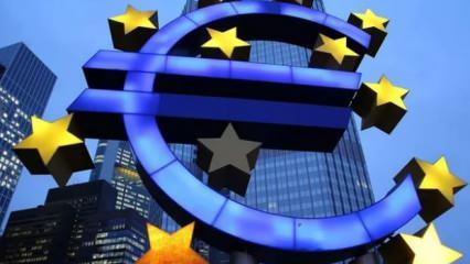 Euro Bölgesi son çeyrekte küçülecek