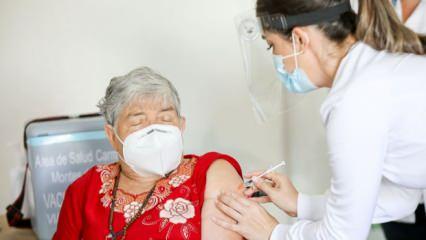Kosta Rika'da ilk koronavirüs aşısı 91 yaşındaki kadına yapıldı