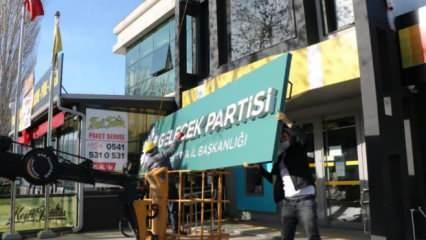 Gelecek Partisi'nde toplu istifa sonrası bina boşaltıldı tabelalar kaldırıldı