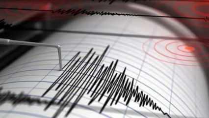 Son dakika: İzmir'de 4.7 büyüklüğünde deprem!