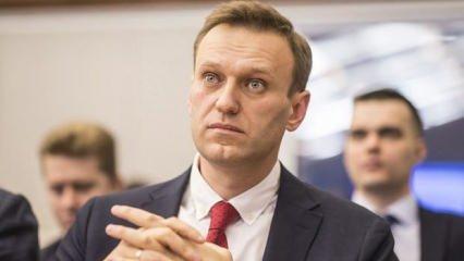 Navalnıy, 17 Ocak'ta Rusya'ya döneceğini açıkladı