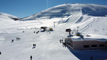 "Akdeniz'in kayak merkezi" ziyaretçilerini bekliyor