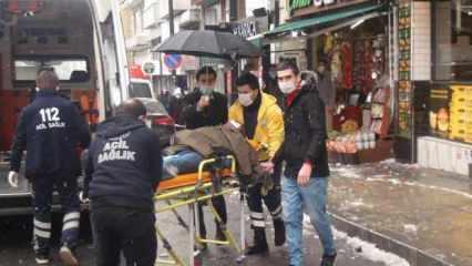 İstanbul’un göbeğinde akıl almaz olay: Turistin başına buz kütlesi düştü