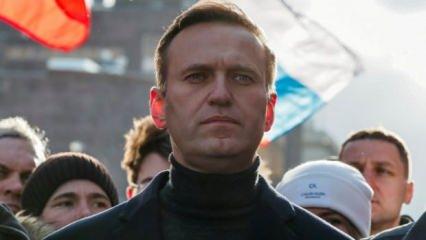Rus muhalif Navalny'e 30 gün gözaltı kararı!