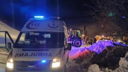 Siirt’te kar yolları kapattı, hasta adam için ekipler seferber oldu