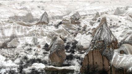 Kapadokya’dan tablo gibi kış manzaraları