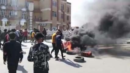 Irak'ta işsizlik protestoları: Zikar'da valilik binası taşlandı