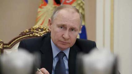 Putin'den kovid'le mücadele eden doktorlara nişan