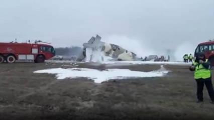 Kazakistan'da An-26 tipi askeri uçak düştü! Ölü ve yaralılar var