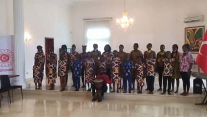 Beninli ünlü çocuk grubu 'Les Choeurs du Benin' İstiklal Marşı'nı okudu