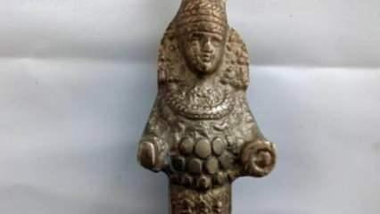 Meryem Ana ve Artemis heykelleri ele geçirildi
