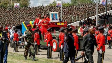 Eski Tanzanya Devlet Başkanı'nın cenazesinde izdiham: Ölüler var