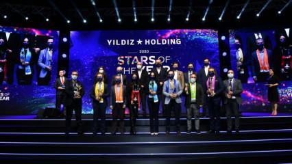 Yıldız Holding'den Cem Yılmaz'lı, bol kahkahalı Senenin Yıldızları Ödül Töreni