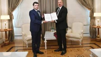 Azerbaycan'dan Selçuk Bayraktar'a madalya!