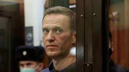 Navalnıy'den kendisine Kur'an-ı Kerim vermeyen hapishane yönetimine dava
