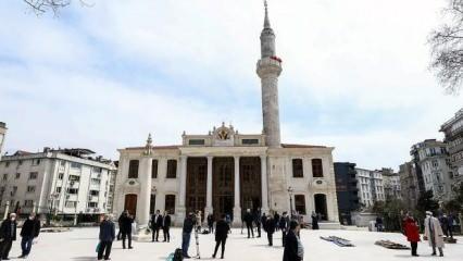 Teşvikiye Camii yeniden ibadete açıldı