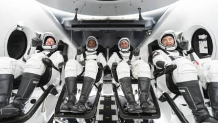SpaceX ikinci defa uzaya insan götürdü