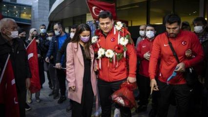 Rıza Kayaalp ve Murat Fırat, Ankara'da coşkuyla karşılandı