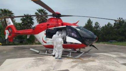 Ambulans helikopter koronavirüs hastası için havalandı