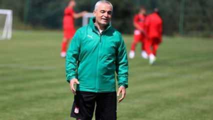 Sivasspor'da Rıza Çalımbay ve 11 oyuncu serbest kaldı!