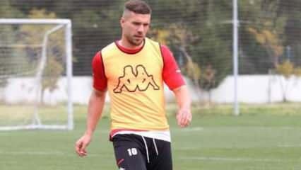 Lukas Podolski ile yollar ayrılıyor!