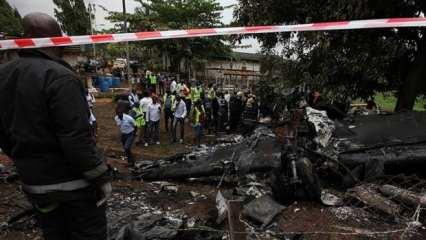 Nijerya'da askeri uçak düştü: Genelkurmay Başkanı öldü