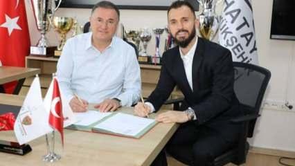 Emre Çolak 2 yıllık sözleşmeyi imzaladı!