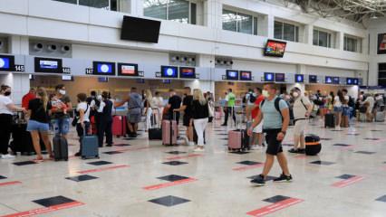 Antalya 5 ayda 747 bin turist ağırladı