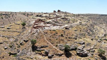 Doğunun Efes'ine pandemiye rağmen ziyaretçi akını