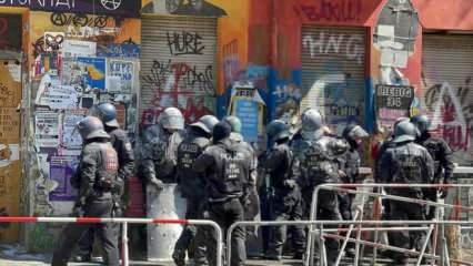Almanya’da aşırı solcu gruplar polise saldırdı