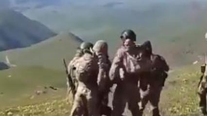 Azerbaycan askerleri Ermeni askerlerini döverek geri gönderdi