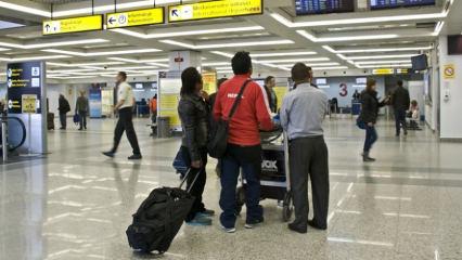Almanlar tedirgin: İngiltere'ye seyahat yasağı geliyor