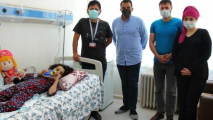 9 yaşındaki skolyoz hastası Yağmur şifayı Sivas'ta buldu!