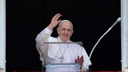 Ameliyat olan Papa Franciscus bir hafta hastanede kalacak
