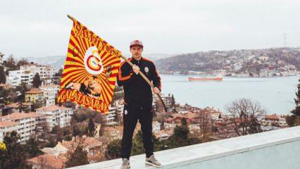 Podolski'den Galatasaray paylaşımı