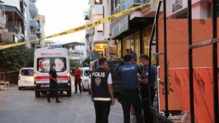 İzmir'de evde torpil patlaması: parmakları koptu